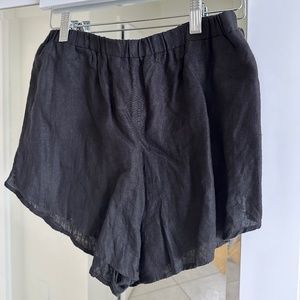VITAMIN A black linen shorts, NEW